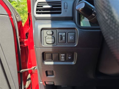 Used 2024 Toyota 4Runner TRD Off-Road Premium w/ Moonroof Package AWD/4WD image 34