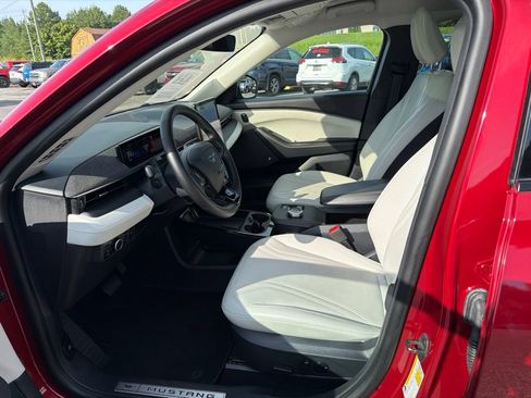 Used 2023 Ford Mustang Mach-E Premium AWD/4WD image 18