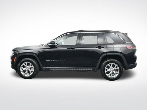 Used 2023 Jeep Grand Cherokee Limited image 10