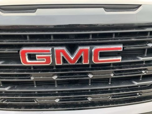 New 2026 GMC Sierra 1500 Elevation image 10