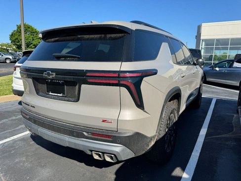 Used 2026 Chevrolet Traverse Z71 w/ Enhanced Driving Package AWD/4WD image 14