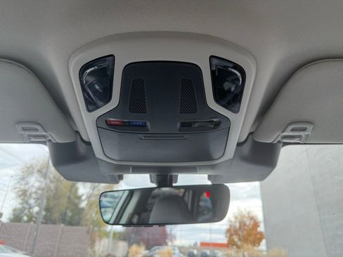 New 2025 Subaru Outback Premium image 19