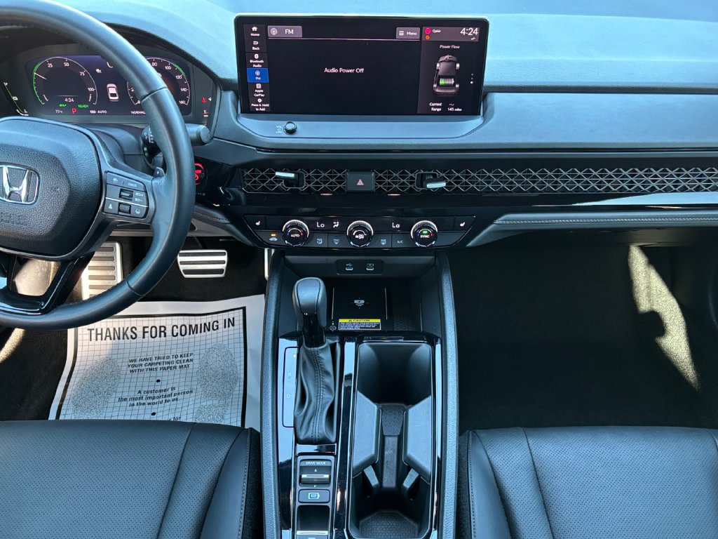 Used 2025 Honda Accord Sport image 16