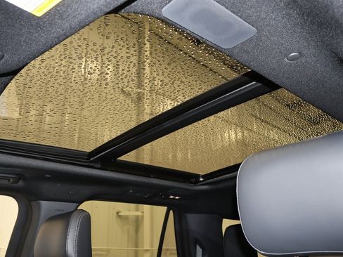 New 2025 Ford Expedition Max Platinum w/ Stealth Performance Package image 31