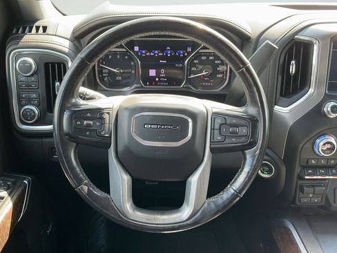 Used 2020 GMC Sierra 1500 Denali w/ Denali Ultimate Package AWD/4WD image 9