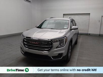 Used 2022 GMC Terrain SLT w/ Infotainment Package II