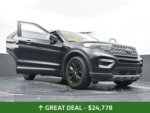 Used 2022 Ford Explorer Limited w/ Class IV Trailer Tow Package image 74
