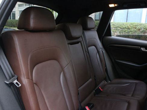 Used 2017 Audi Q5 2.0T Premium image 22