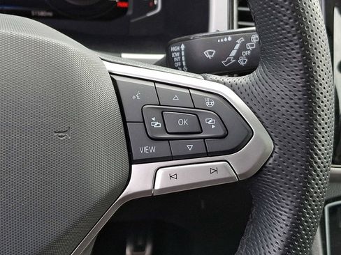 Used 2022 Volkswagen Atlas SEL R-Line AWD/4WD image 23