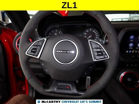 Used 2021 Chevrolet Camaro ZL1 RWD image 26