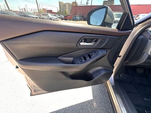 Certified 2023 Nissan Rogue SL w/ SL Premium Package FWD image 15