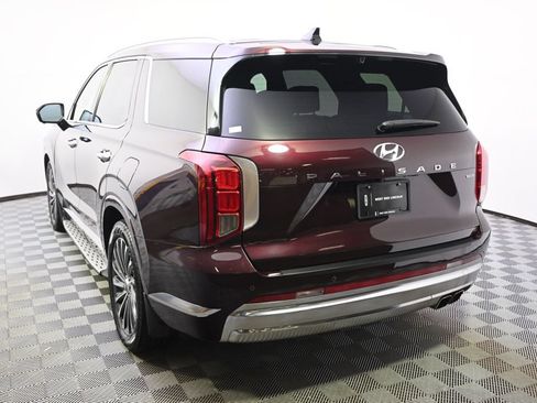 Used 2023 Hyundai Palisade Calligraphy w/ Cargo Package AWD/4WD image 4