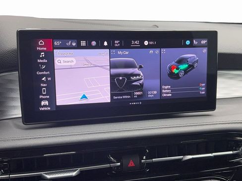 New 2024 Alfa Romeo Tonale Veloce AWD/4WD image 25