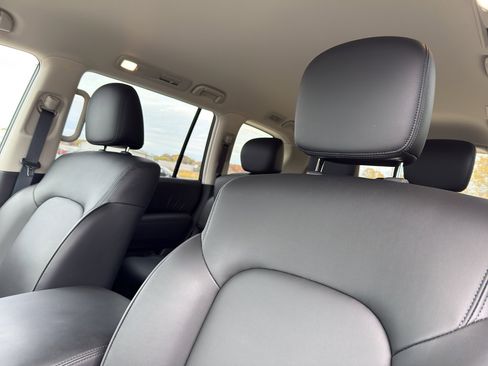 Used 2024 Nissan Armada SV image 27