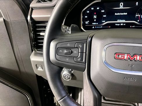 Used 2025 GMC Sierra 1500 AT4 w/ AT4 Premium Package AWD/4WD image 14
