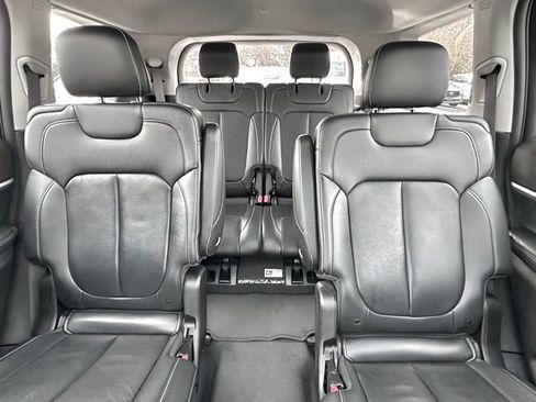 Used 2022 Jeep Grand Cherokee L Limited image 23