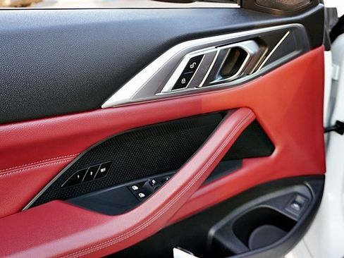 Used 2023 BMW 430i Coupe w/ M Sport Package image 19