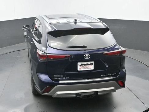 New 2026 Toyota Highlander Platinum AWD/4WD image 31