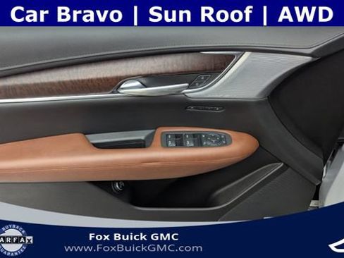 Certified 2023 Cadillac XT5 Sportv w/ LPO, Floor Liner Package AWD/4WD image 23