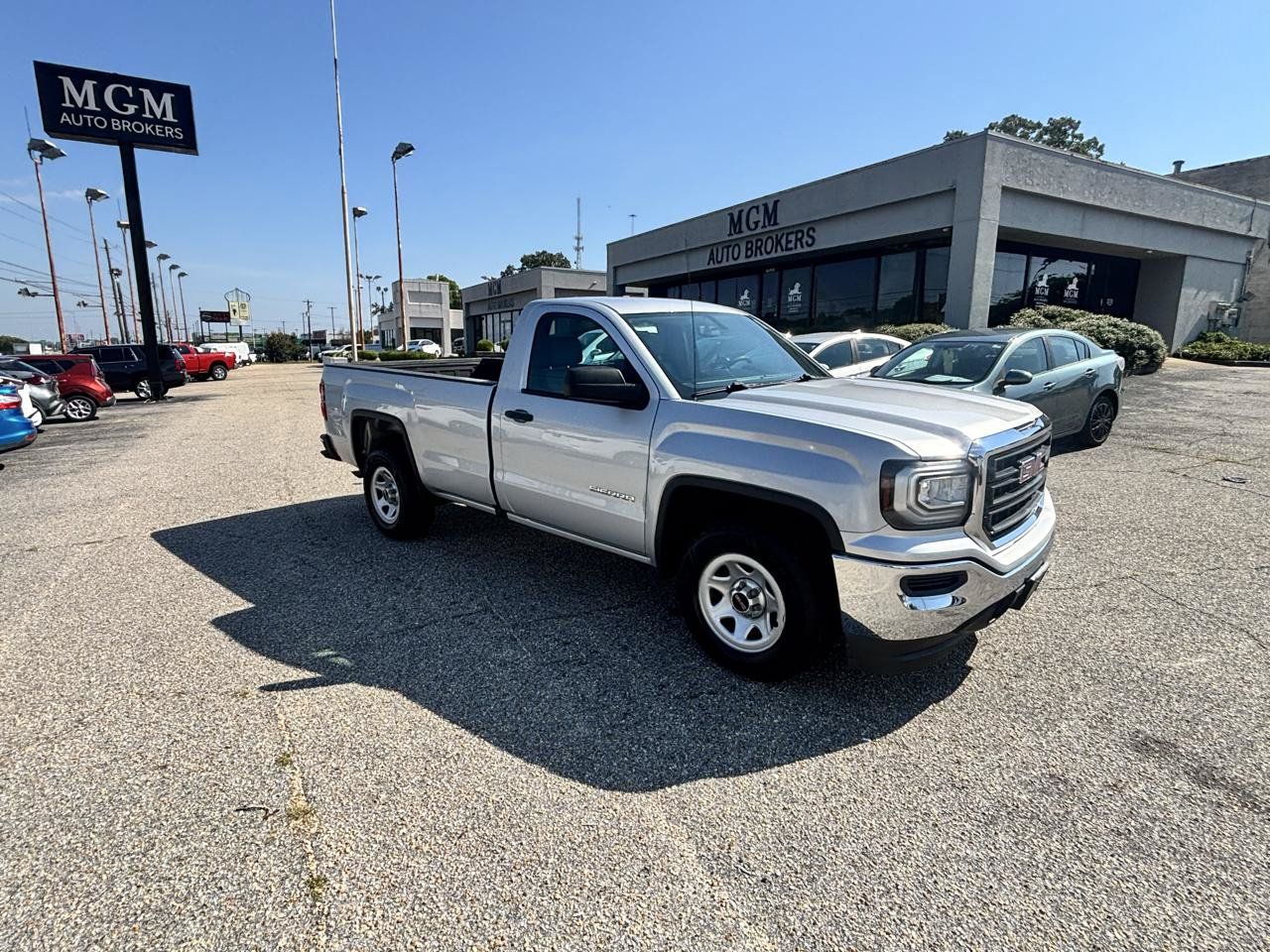 Used 2018 GMC Sierra 1500 2WD Regular Cab image 39