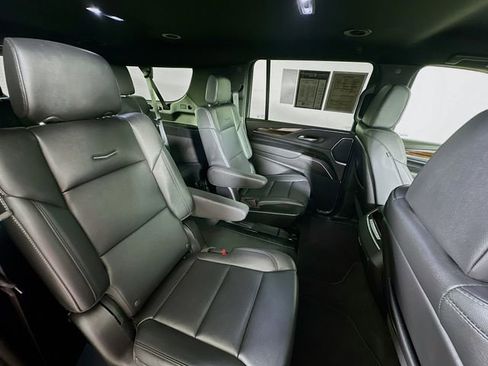 Used 2024 Cadillac Escalade ESV Luxury w/ LPO, Floor Liner Package image 29