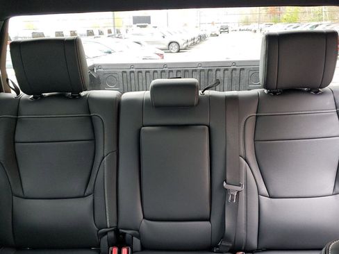 New 2026 Toyota Tundra SR5 image 9