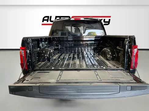 Used 2025 Ford F150 XLT w/ Equipment Group 302A MID AWD/4WD image 27