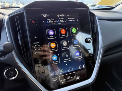 Certified 2025 Subaru Crosstrek 2.0i Premium image 18