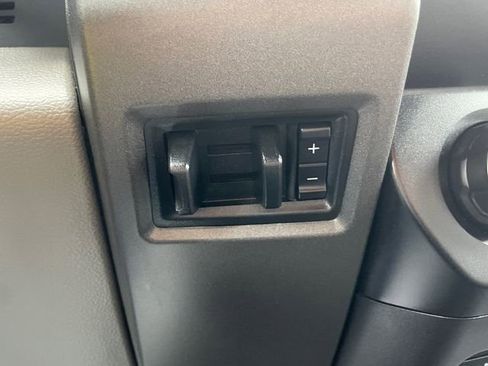 Used 2022 Ford F250 XL w/ Power Equipment Group image 23