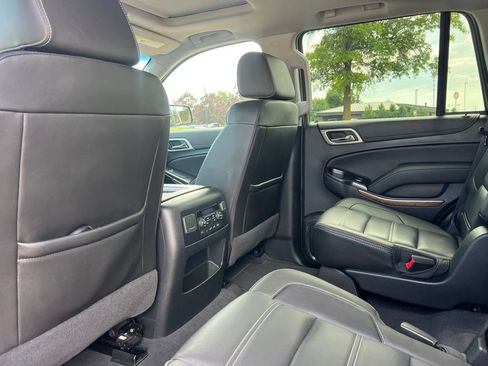 Used 2019 GMC Yukon Denali w/ Denali Ultimate Package AWD/4WD image 34