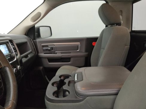 Used 2017 RAM 1500 Tradesman w/ Power & Remote Entry Group image 17