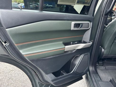Used 2022 Ford Explorer Timberline image 15