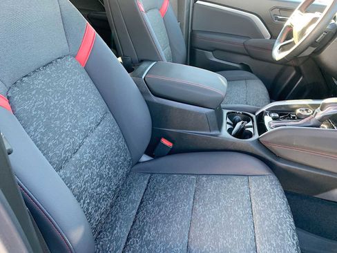 Certified 2024 Chevrolet Colorado Z71 w/ Z71 Convenience Package 2 image 26