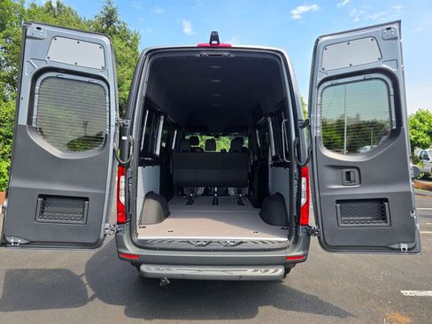 New 2026 Mercedes-Benz Sprinter 2500 image 17