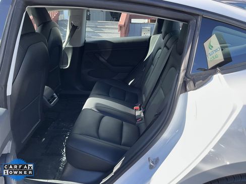 Used 2023 Tesla Model 3 Standard Range image 26