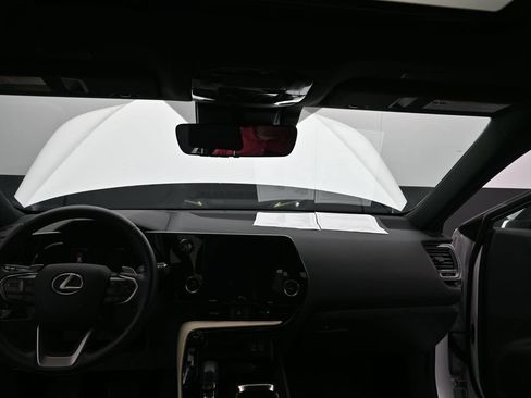 Used 2022 Lexus NX 350 AWD image 19