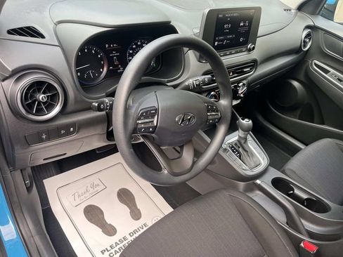 Used 2023 Hyundai Kona SEL image 12