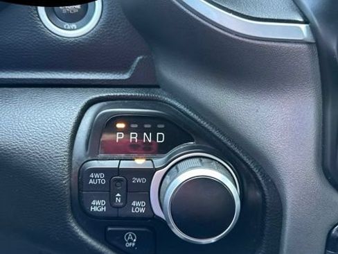 Used 2022 RAM 1500 Big Horn AWD/4WD image 34