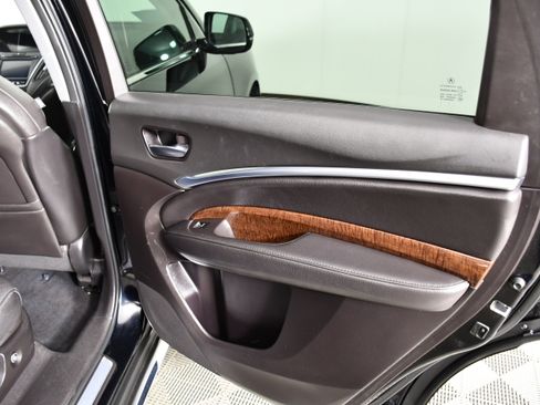 Used 2020 Acura MDX SH-AWD image 46