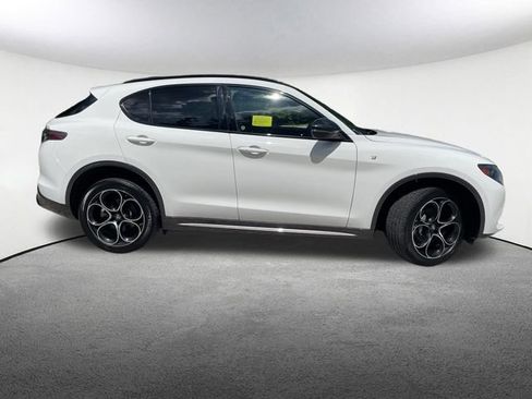 Used 2024 Alfa Romeo Stelvio Ti w/ Active Assist Plus Package AWD/4WD image 18