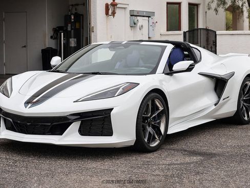 Used 2026 Chevrolet Corvette Z06 w/ Stealth Interior Trim Package RWD image 14