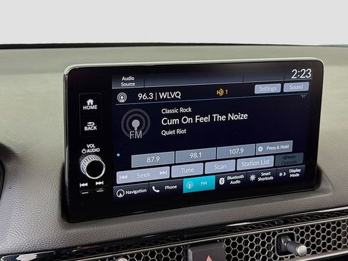 Used 2023 Honda Civic Touring image 38