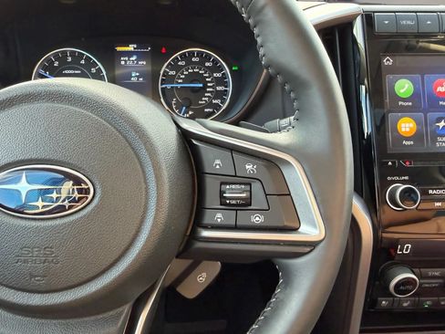 Used 2022 Subaru Ascent Touring AWD/4WD image 25