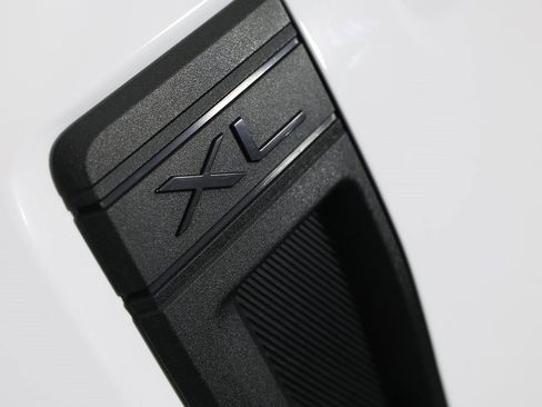 Used 2025 Ford Maverick XL w/ Equipment Group 102A image 45