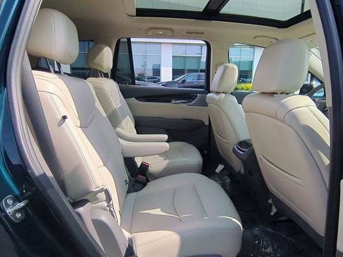 Used 2025 Cadillac XT6 Premium Luxury w/ Technology Package image 26