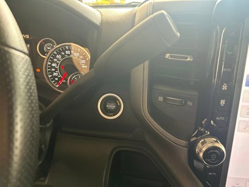 Used 2024 RAM 3500 Tradesman RWD image 9