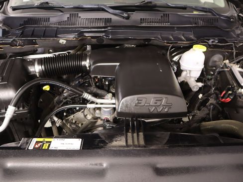 Used 2021 RAM 1500 Tradesman w/ Chrome Plus Package RWD image 18