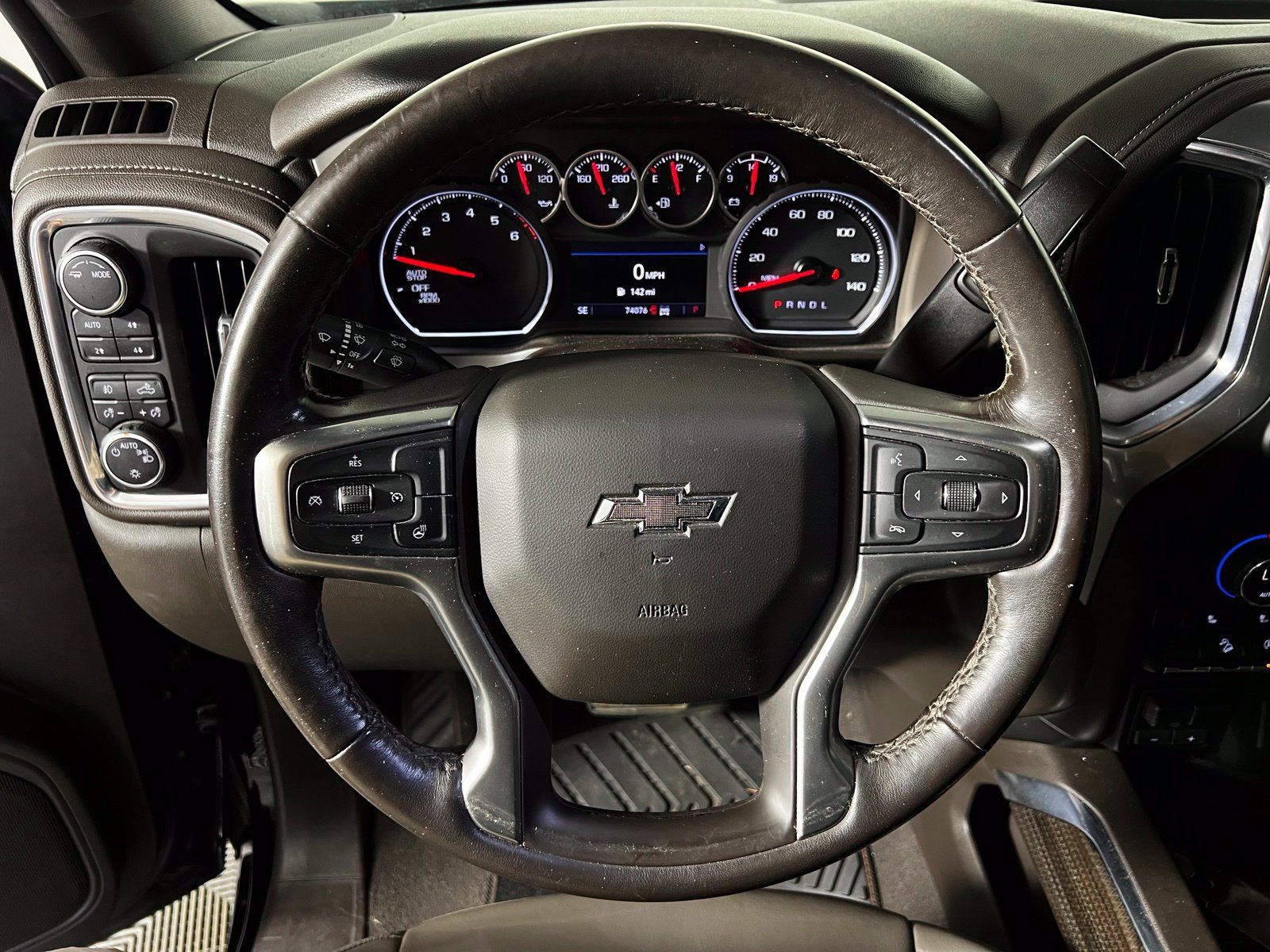 Used 2020 Chevrolet Silverado 1500 RST AWD/4WD image 9