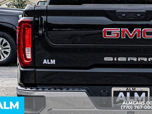 Used 2025 GMC Sierra 1500 SLT RWD image 13