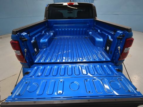 New 2026 Ford Maverick Lobo image 27